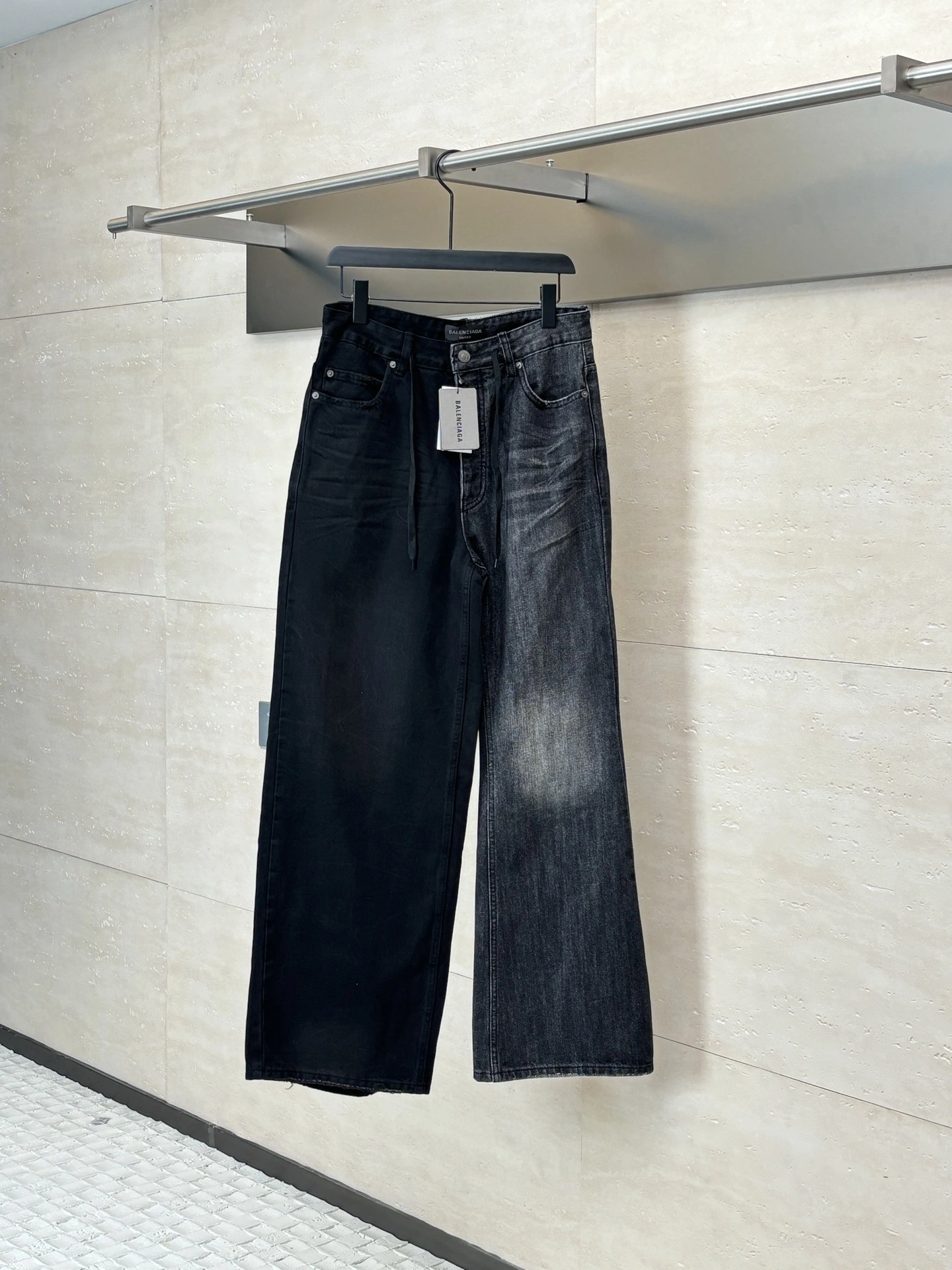 wg.luxury- 218593i16 item:E-F363F1034